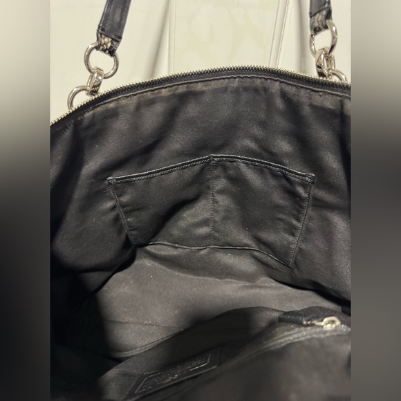 Coach Ava Tote - Picture 15 of 16